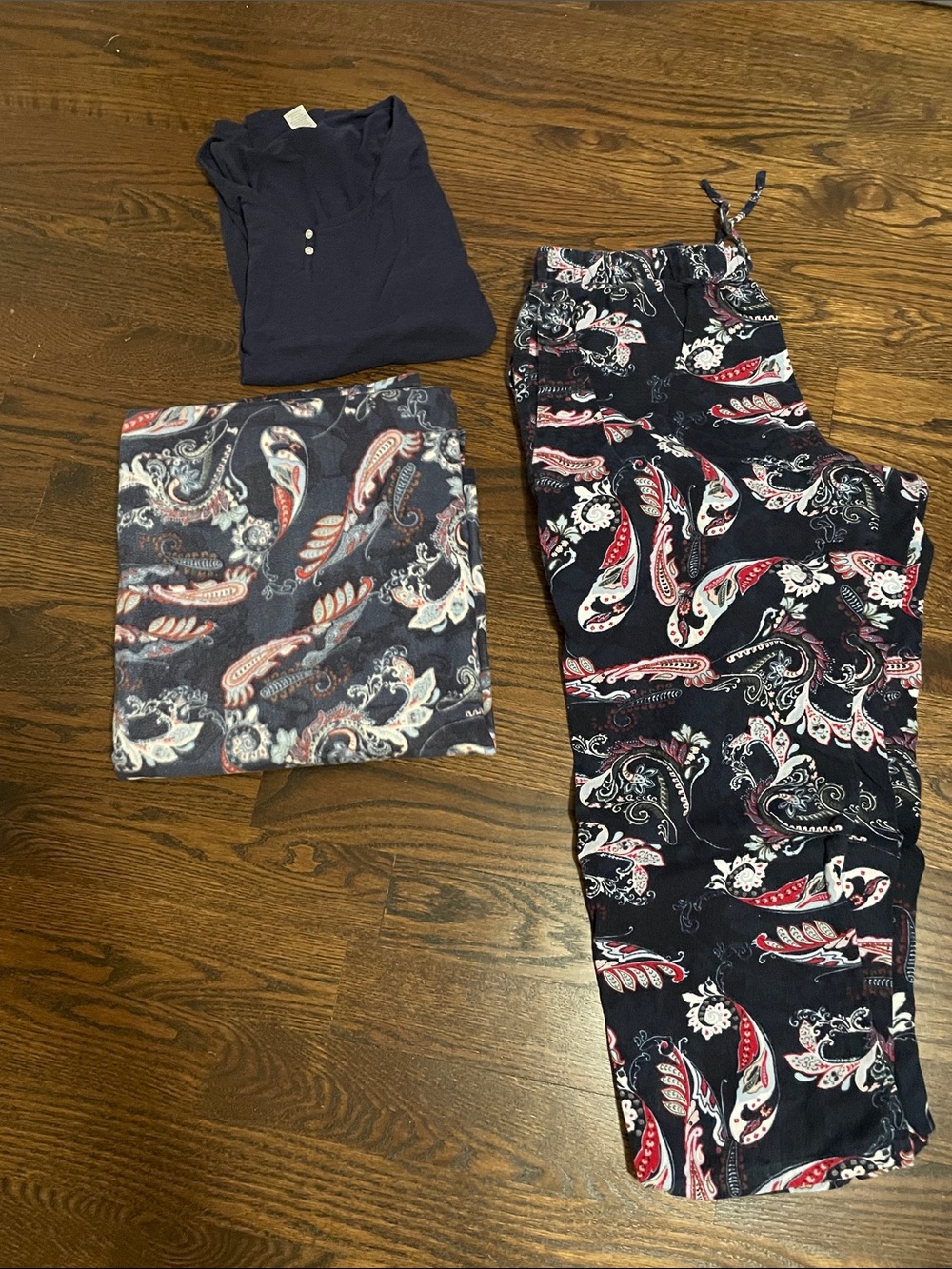 Liz Claiborne Navy Paisley Women's Pajama Set - Cozy Top & Pull-On Pants XXL